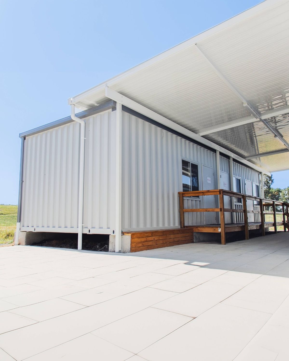 Có nên thuê container văn phòng tại Trảng Bàng thay vì dựng văn phòng tạm?